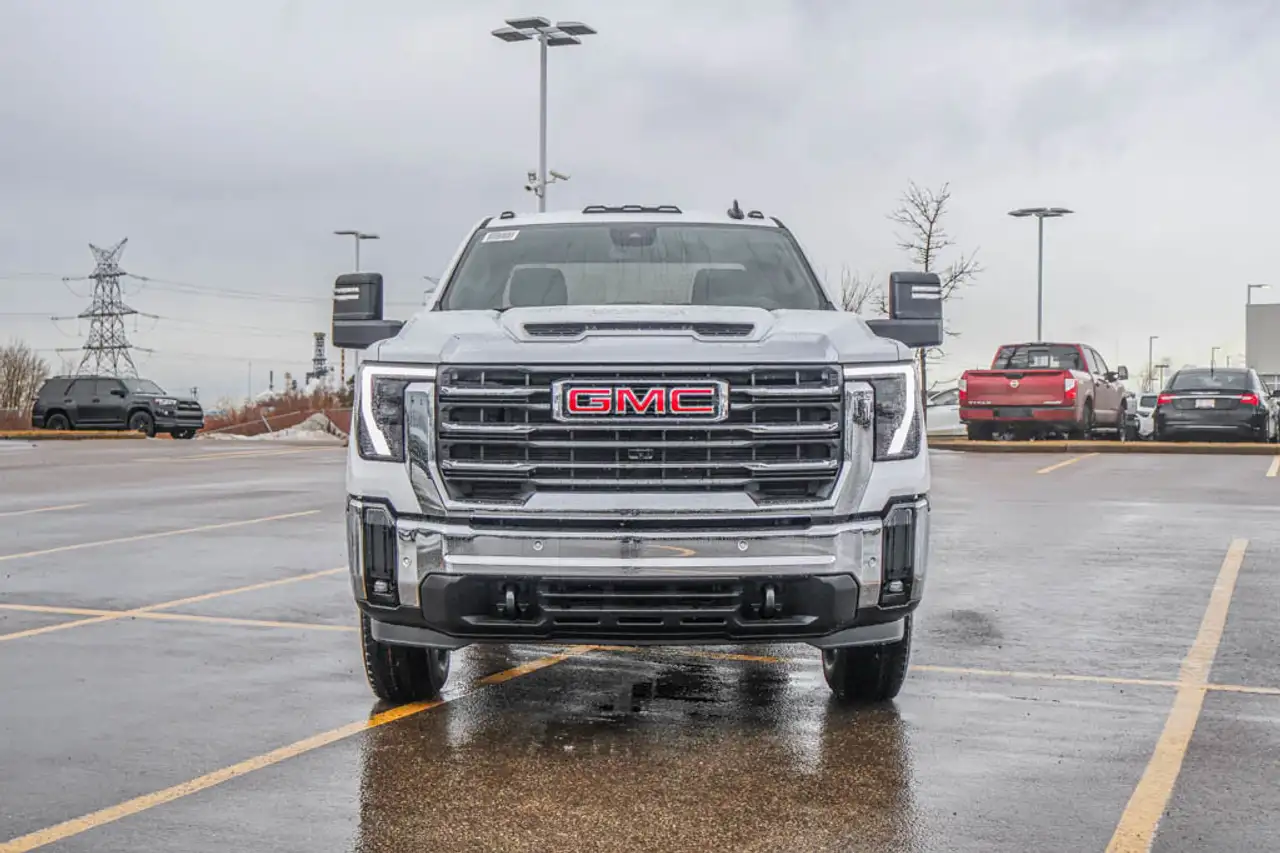 GMC Sierra 2500HD снимка GMC Sierra 2500HD