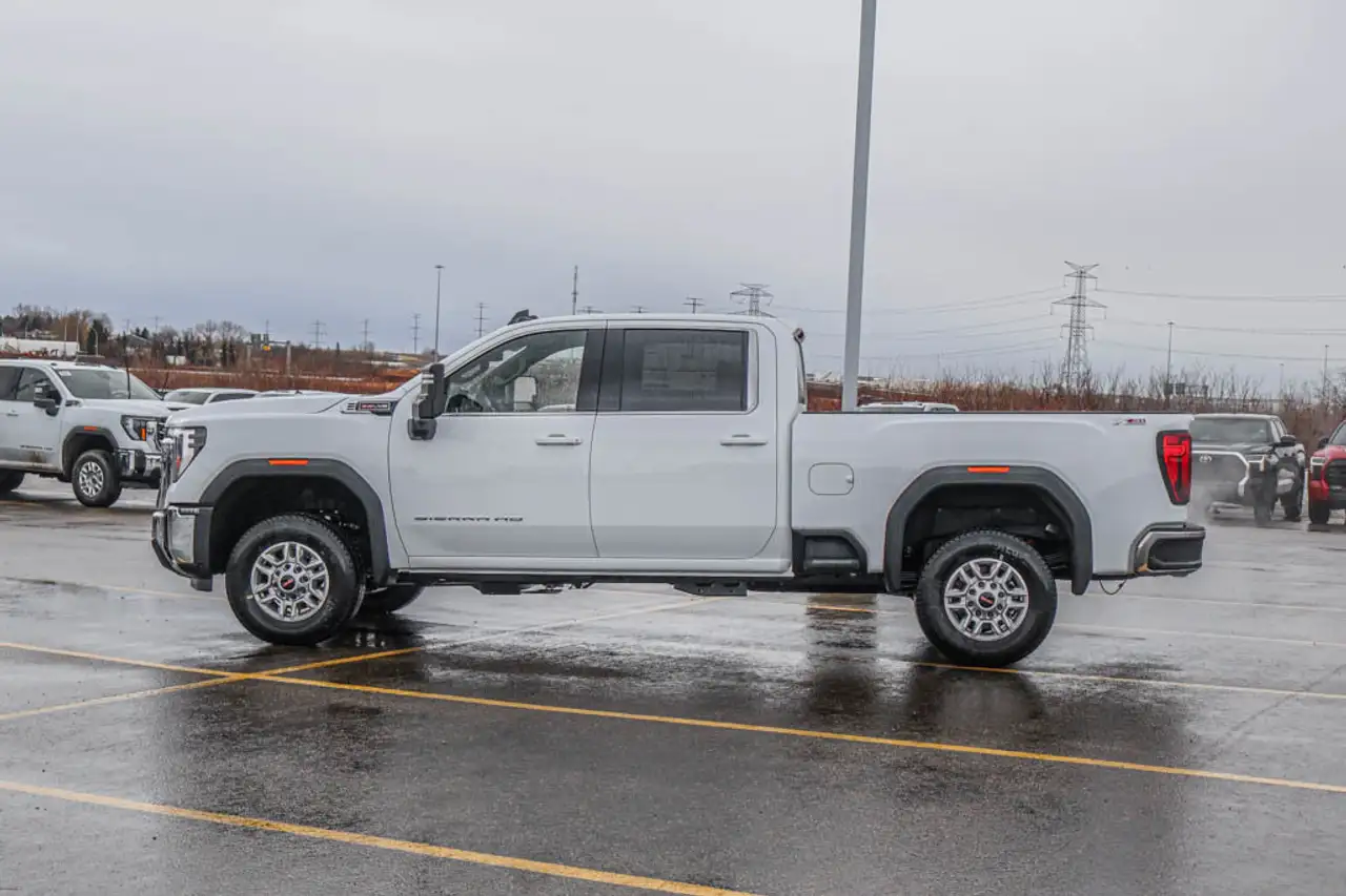 GMC Sierra 2500HD снимка GMC Sierra 2500HD