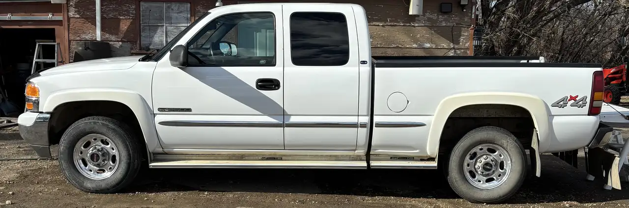 GMC Sierra 2500 снимка GMC Sierra 2500
