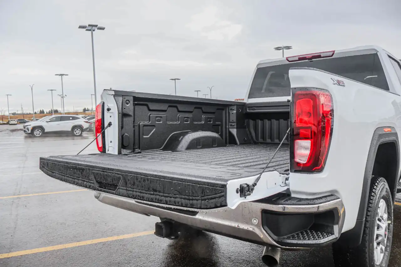 GMC Sierra 2500HD снимка GMC Sierra 2500HD