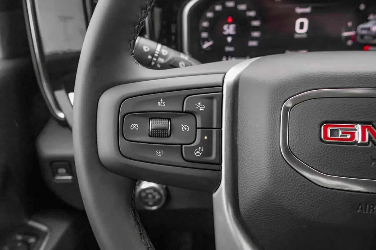 GMC Sierra 2500HD снимка GMC Sierra 2500HD