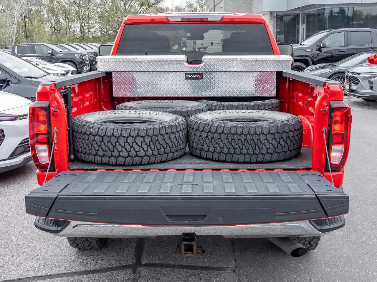 GMC Sierra 2500HD снимка GMC Sierra 2500HD