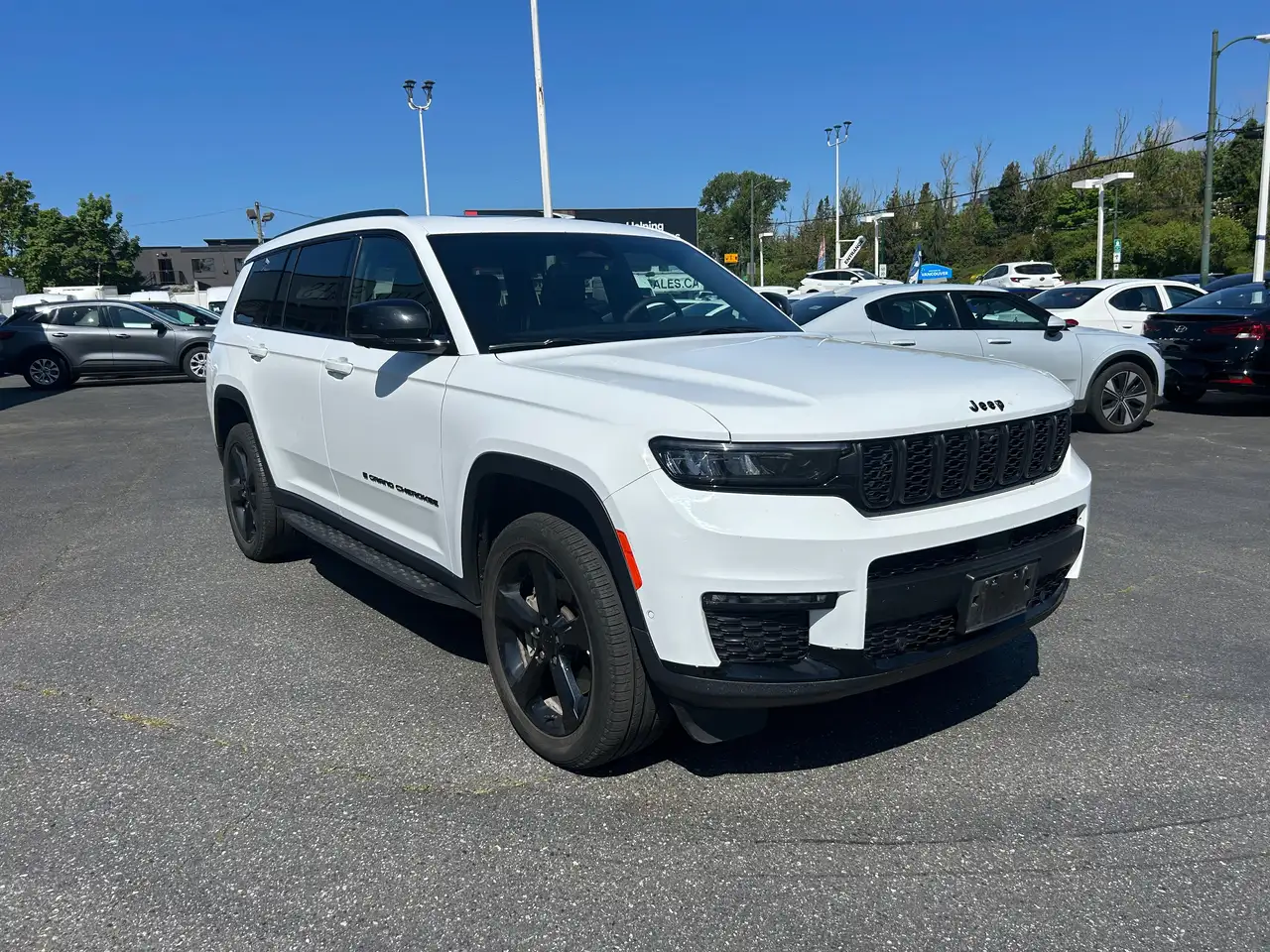 Jeep Grand Cherokee снимка Jeep Grand Cherokee