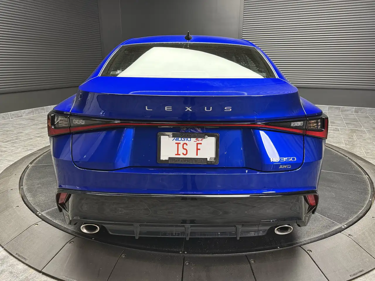 Lexus IS снимка Lexus IS