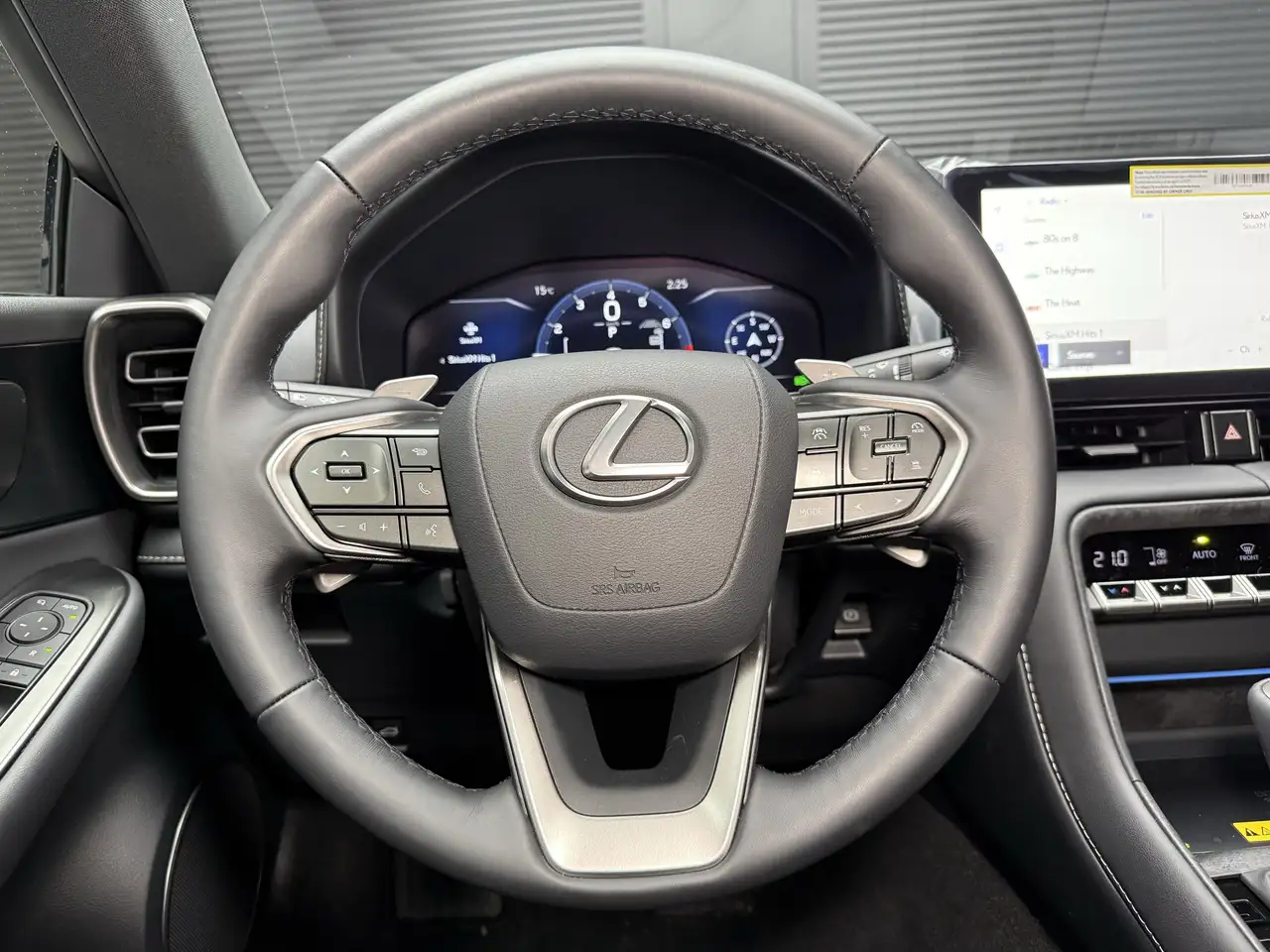 Lexus IS снимка Lexus IS