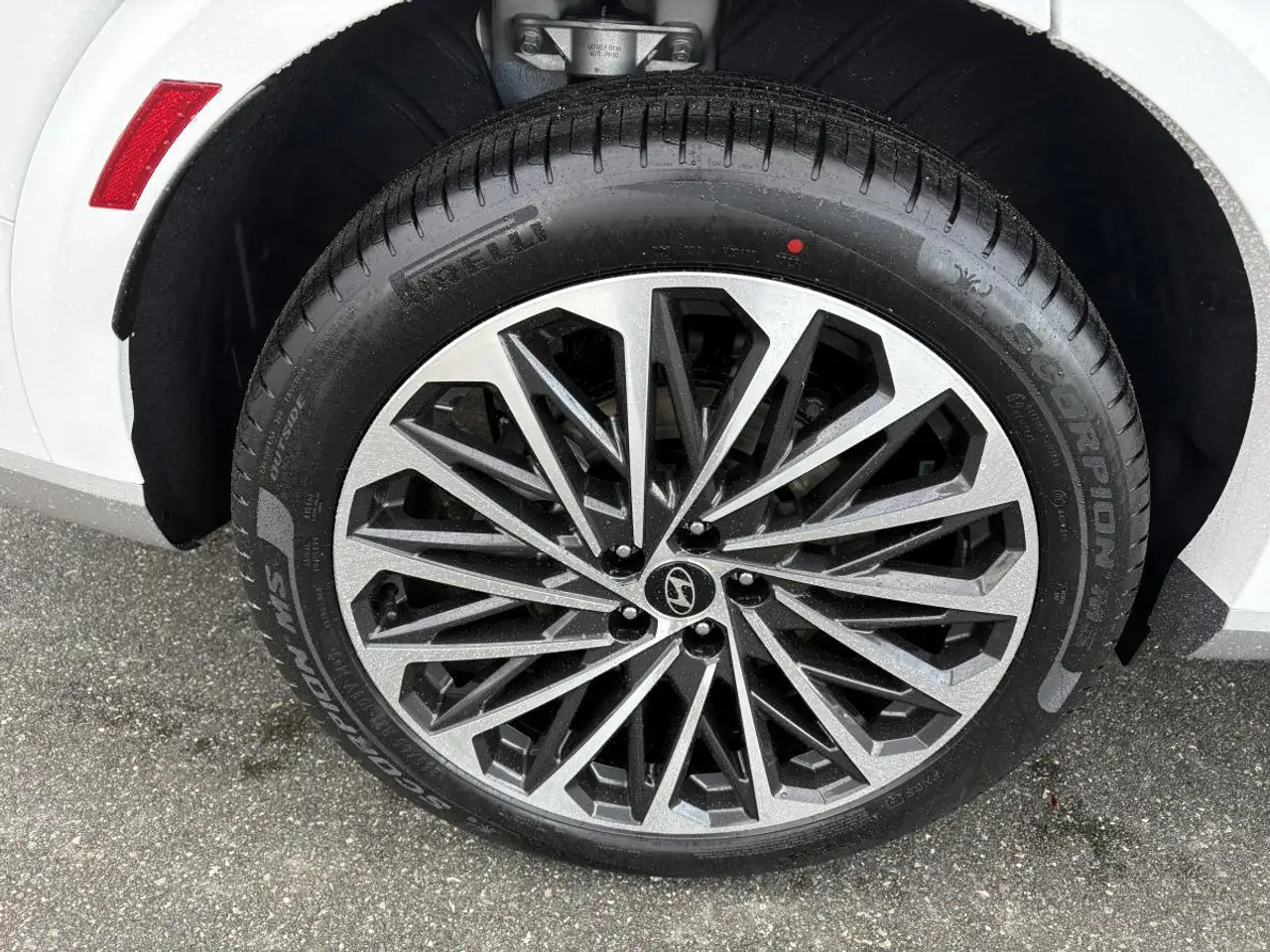 Hyundai PALISADE Hybrid снимка Hyundai PALISADE Hybrid