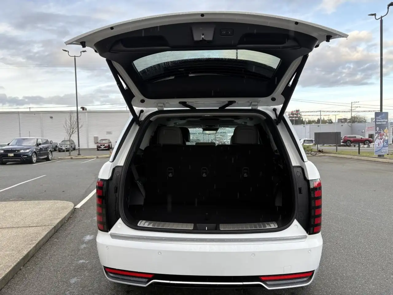 Hyundai PALISADE Hybrid снимка Hyundai PALISADE Hybrid