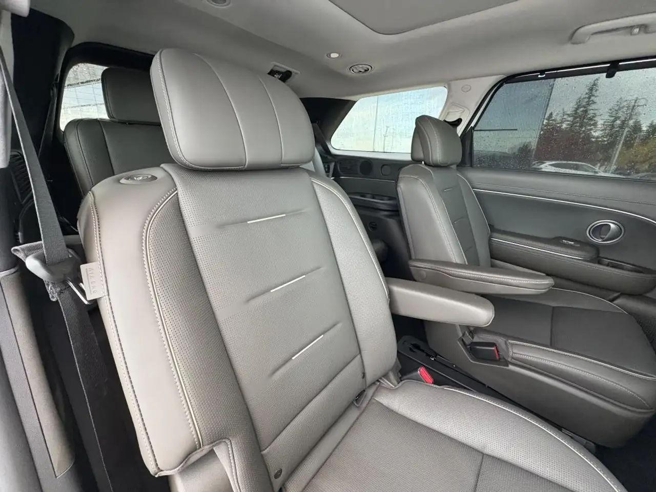 Hyundai PALISADE Hybrid снимка Hyundai PALISADE Hybrid