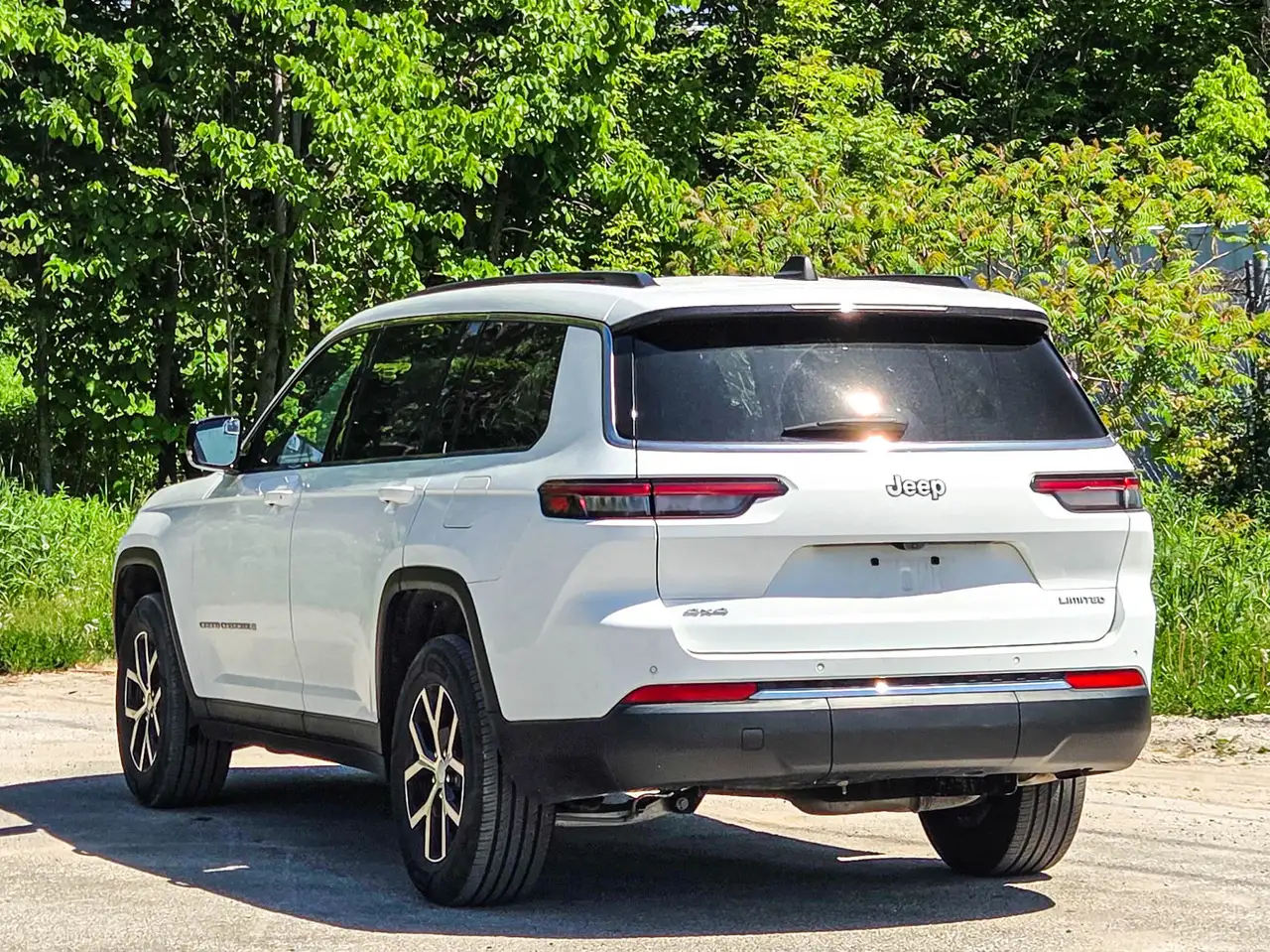 Jeep Grand Cherokee снимка Jeep Grand Cherokee