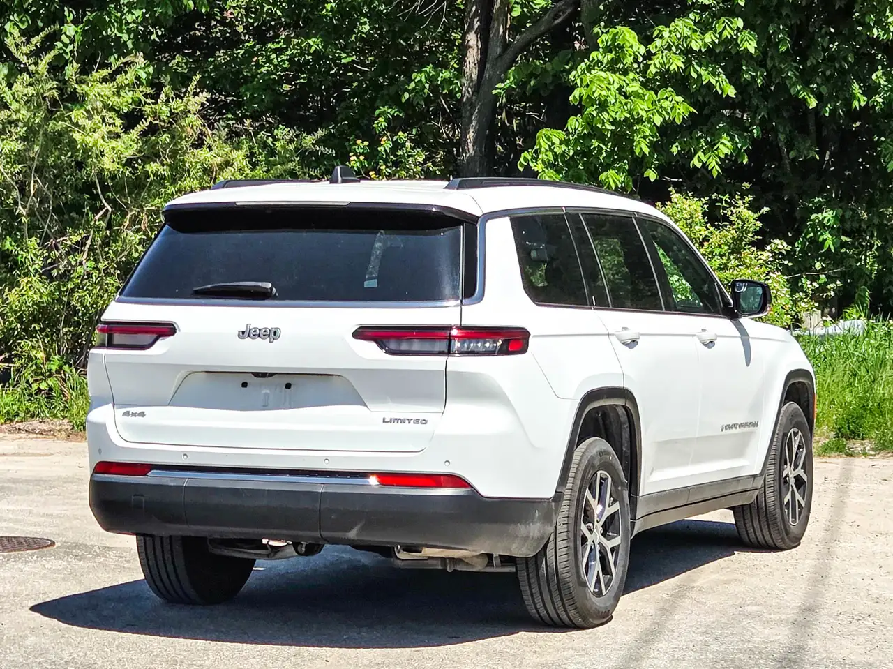Jeep Grand Cherokee снимка Jeep Grand Cherokee
