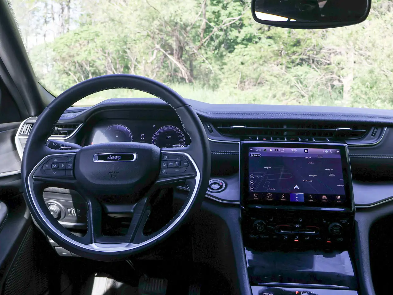 Jeep Grand Cherokee снимка Jeep Grand Cherokee