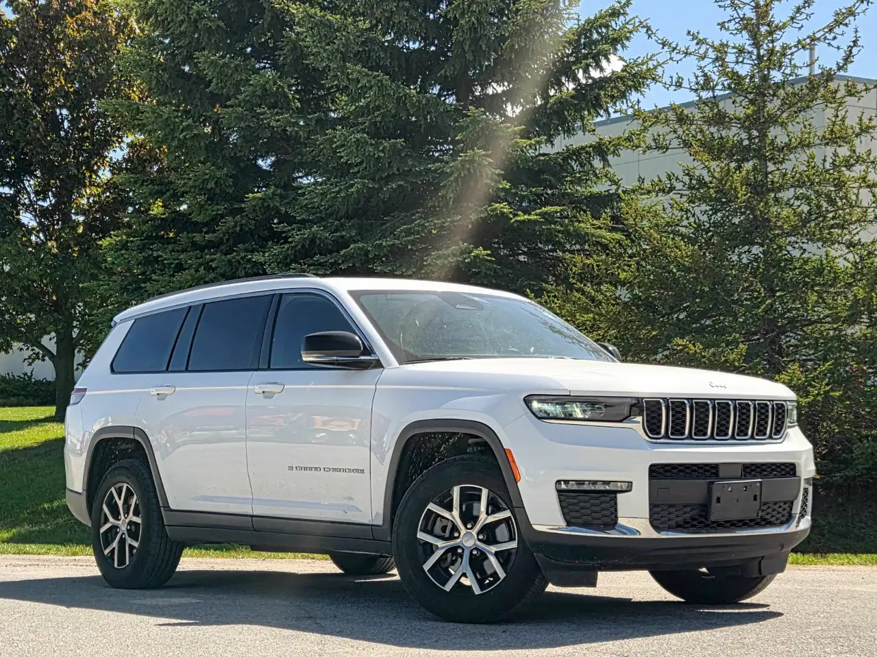 Jeep Grand Cherokee снимка Jeep Grand Cherokee