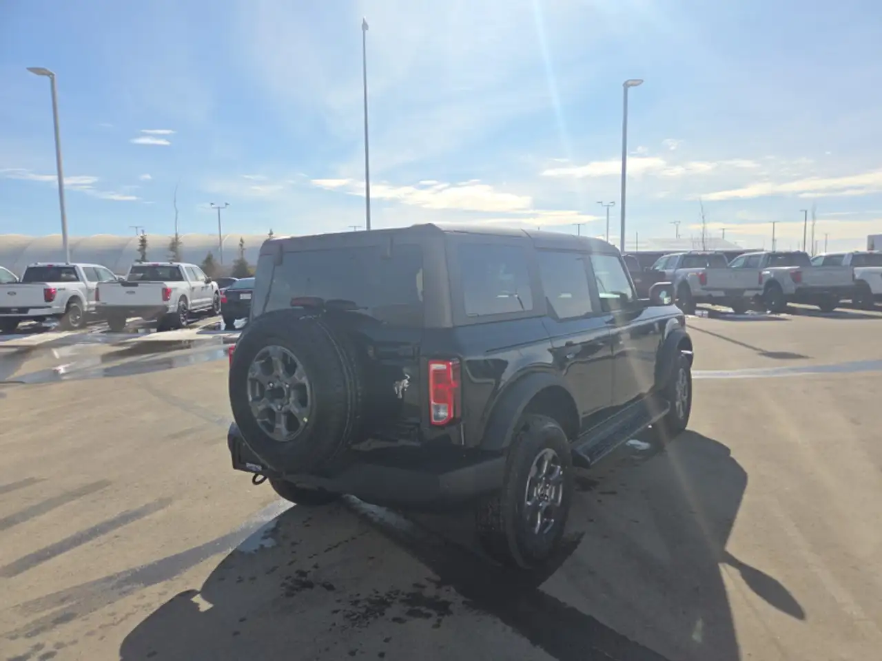 Ford Bronco photo Ford Bronco