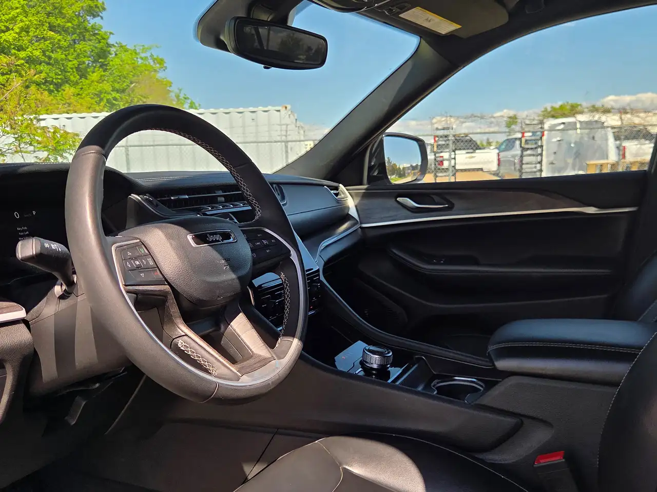 Jeep Grand Cherokee снимка Jeep Grand Cherokee