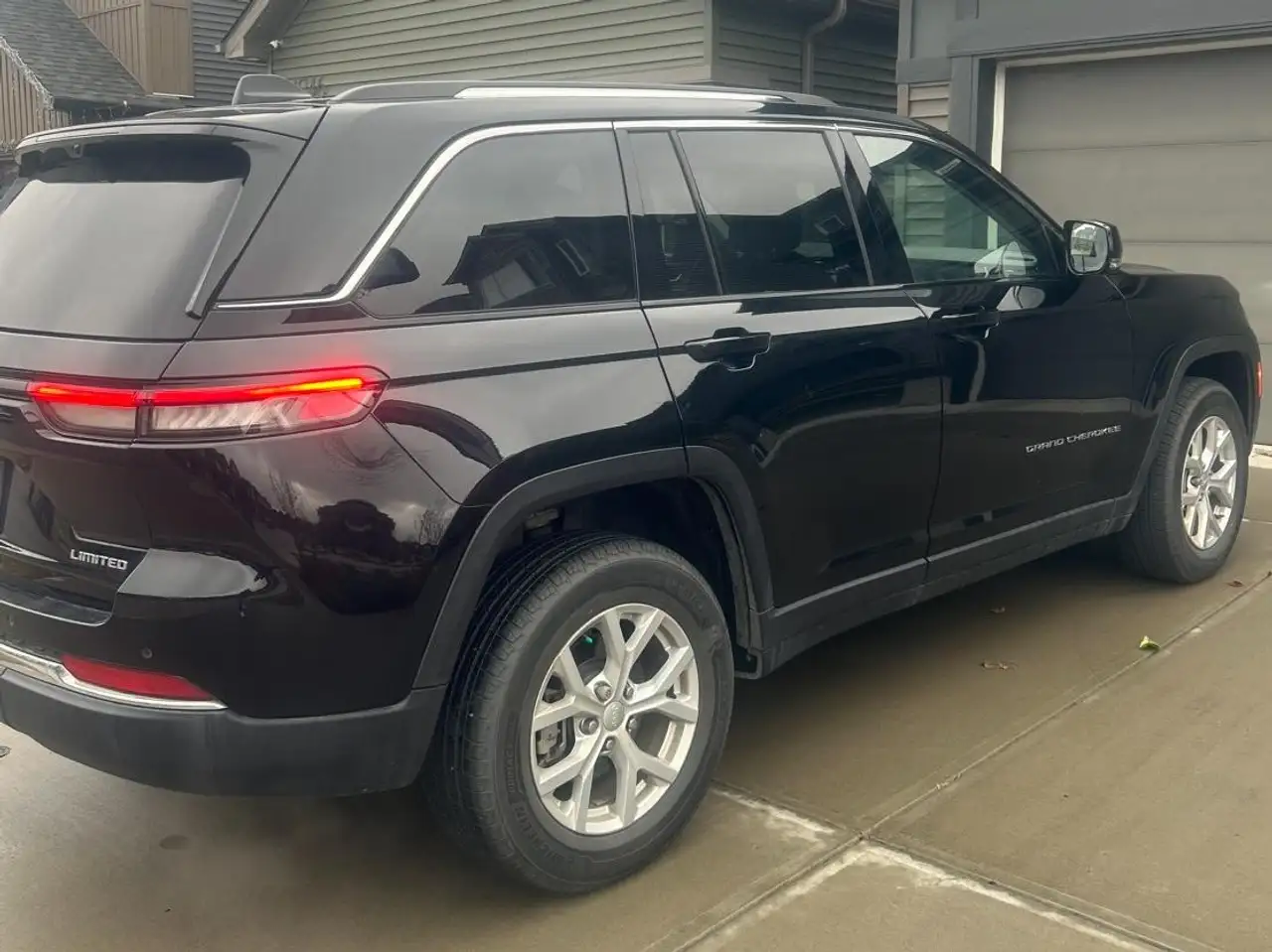 Jeep Grand Cherokee снимка Jeep Grand Cherokee