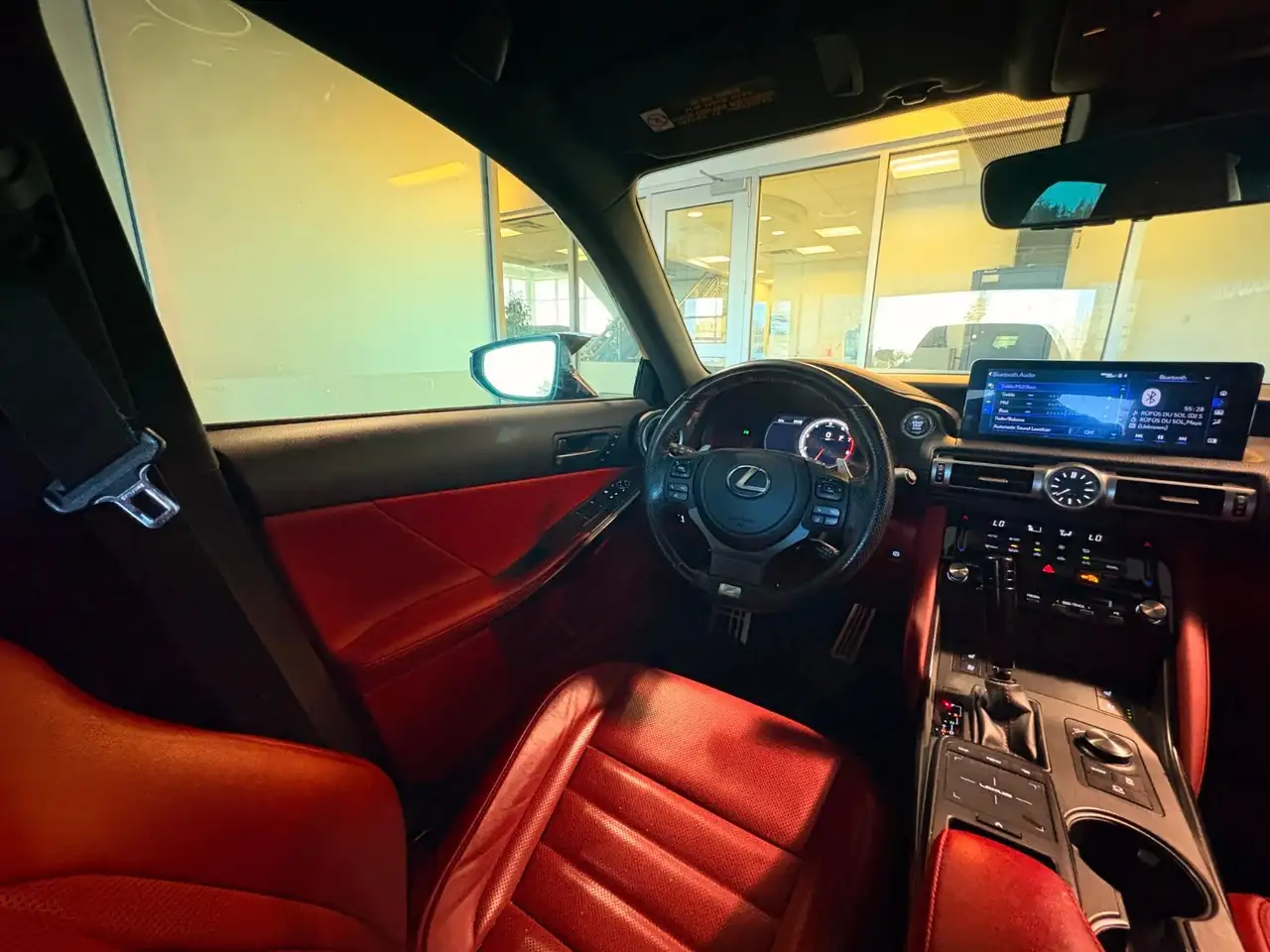 Lexus IS снимка Lexus IS