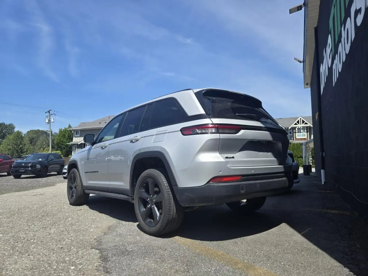 Jeep Grand Cherokee снимка Jeep Grand Cherokee