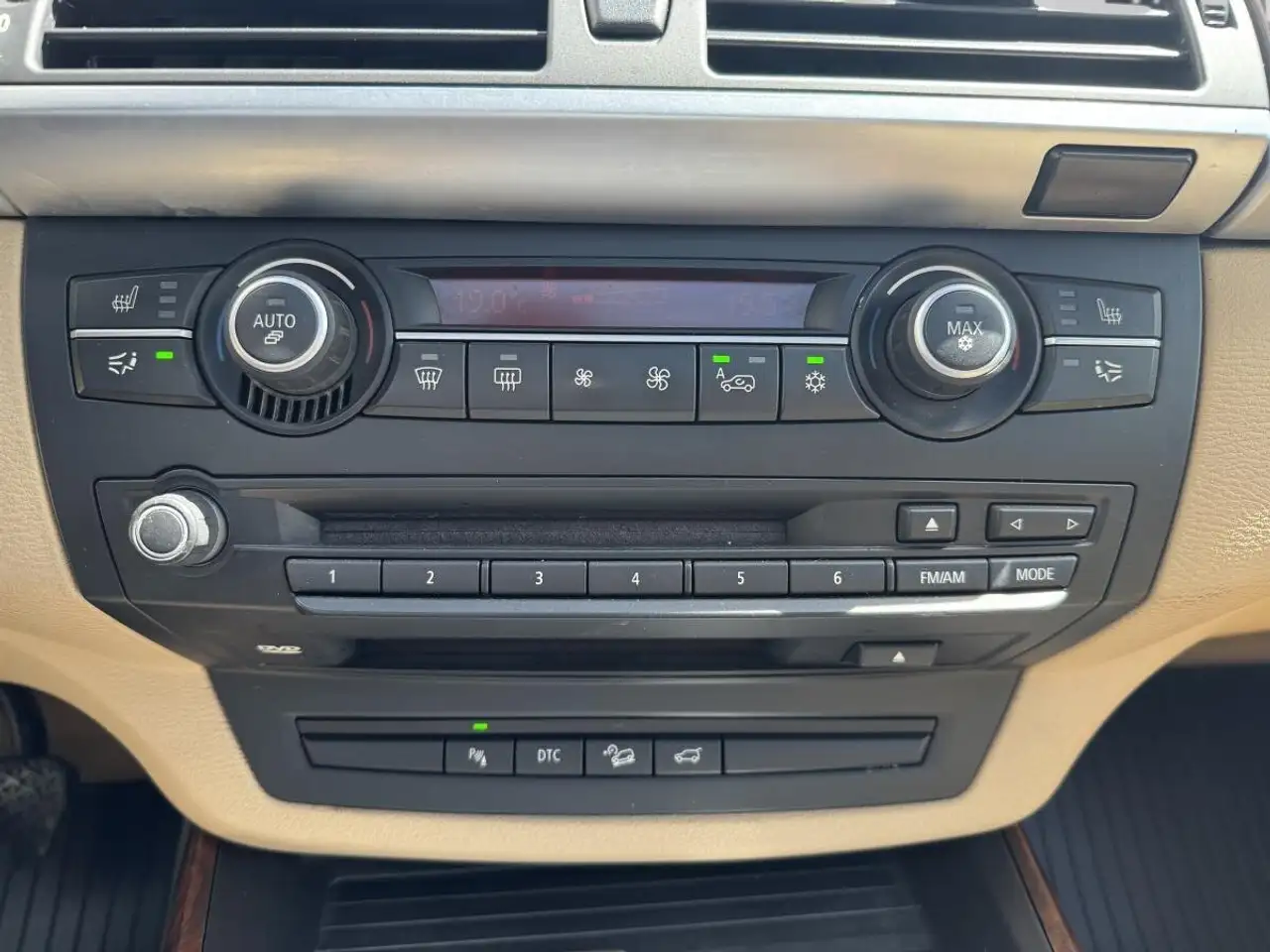 BMW X5 снимка BMW X5
