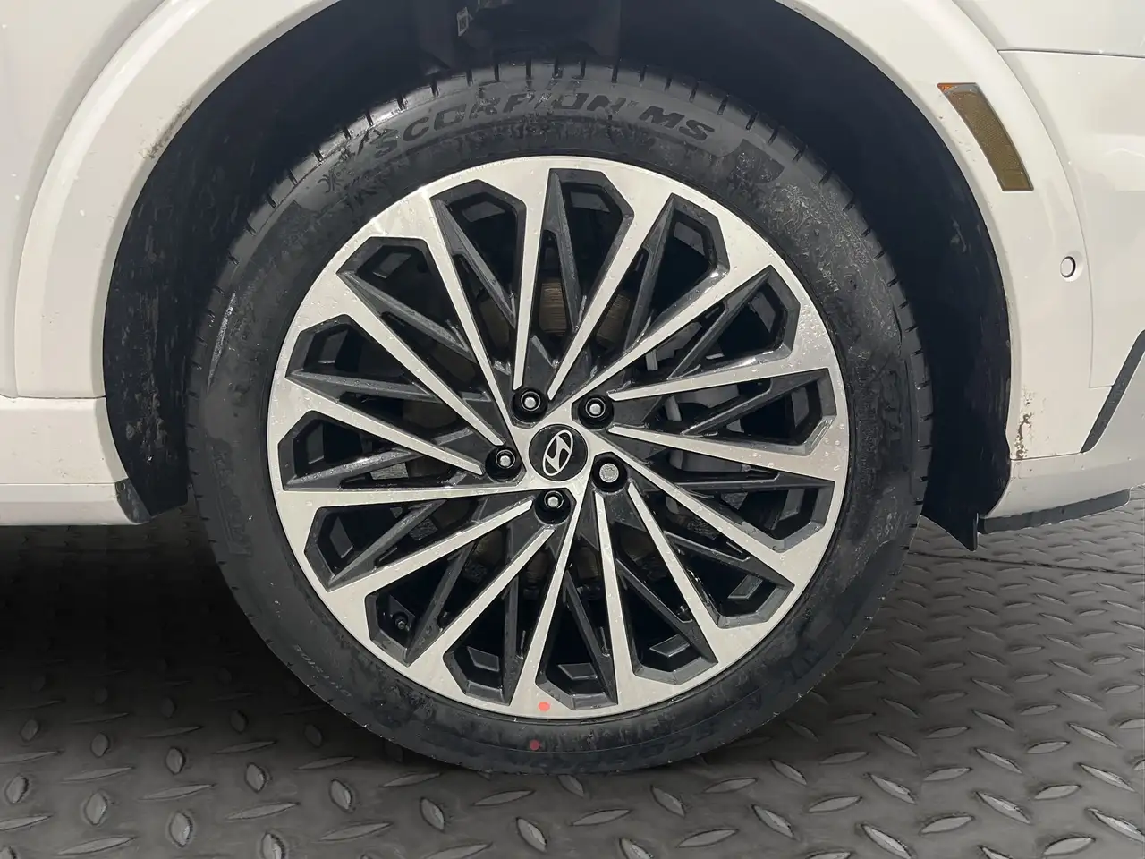 Hyundai PALISADE Hybrid снимка Hyundai PALISADE Hybrid