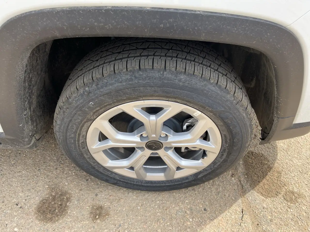 Jeep Compass photo Jeep Compass