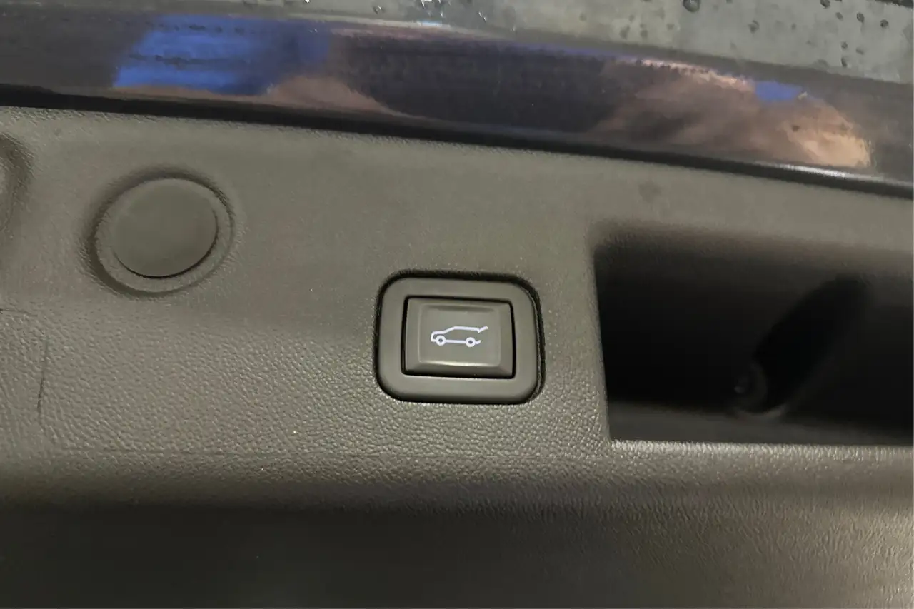 Chevrolet Equinox photo Chevrolet Equinox