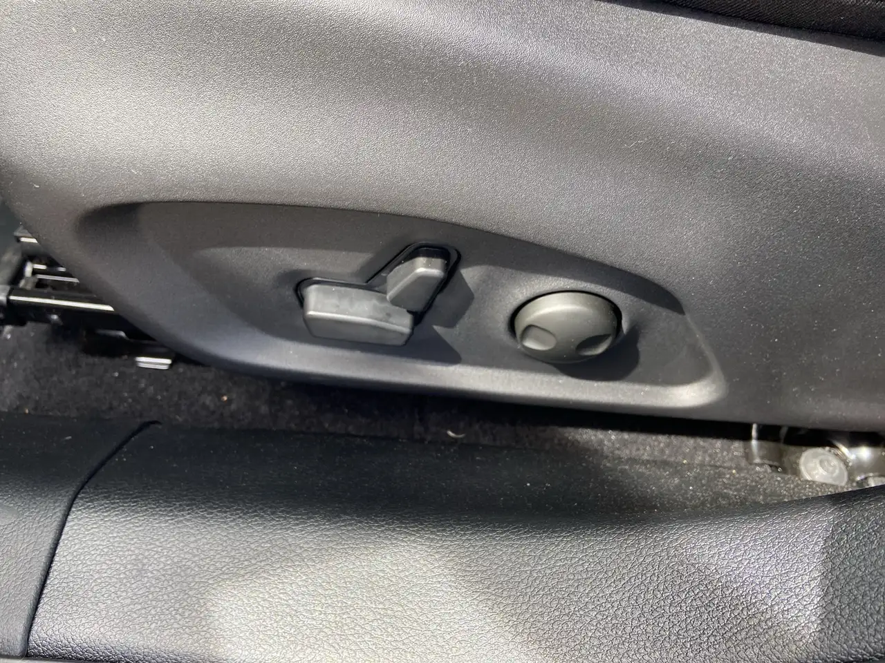 Jeep Compass photo Jeep Compass