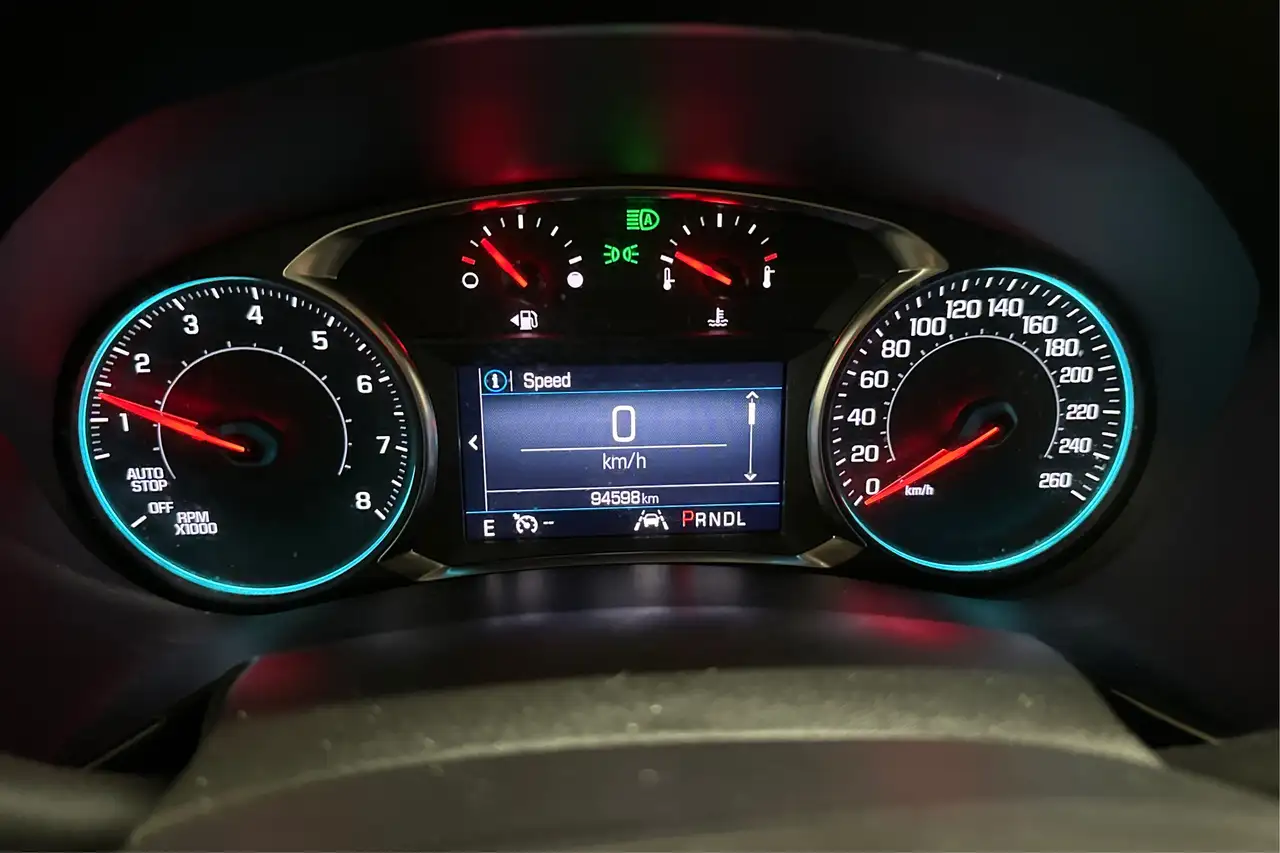 Chevrolet Equinox photo Chevrolet Equinox