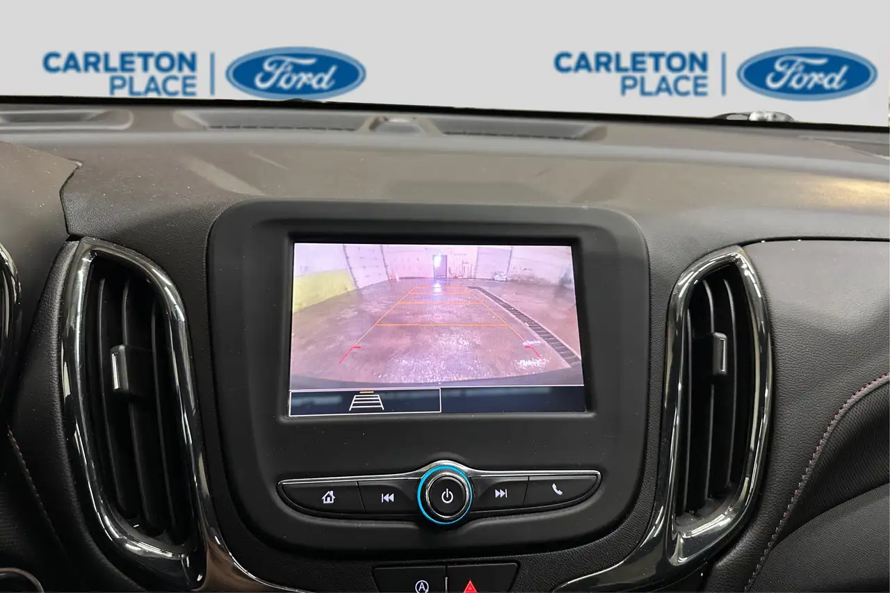 Chevrolet Equinox photo Chevrolet Equinox