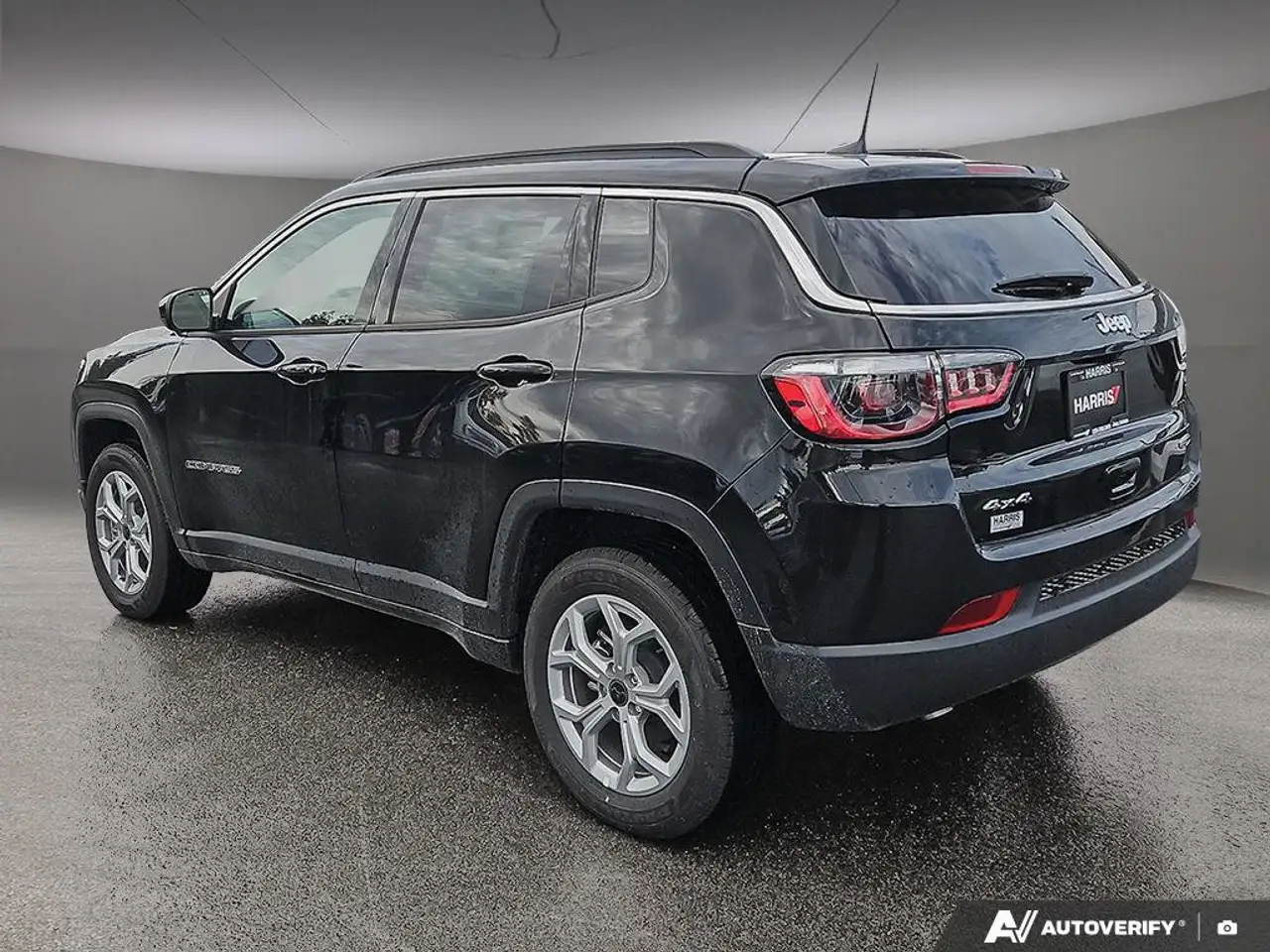 Jeep Compass photo Jeep Compass