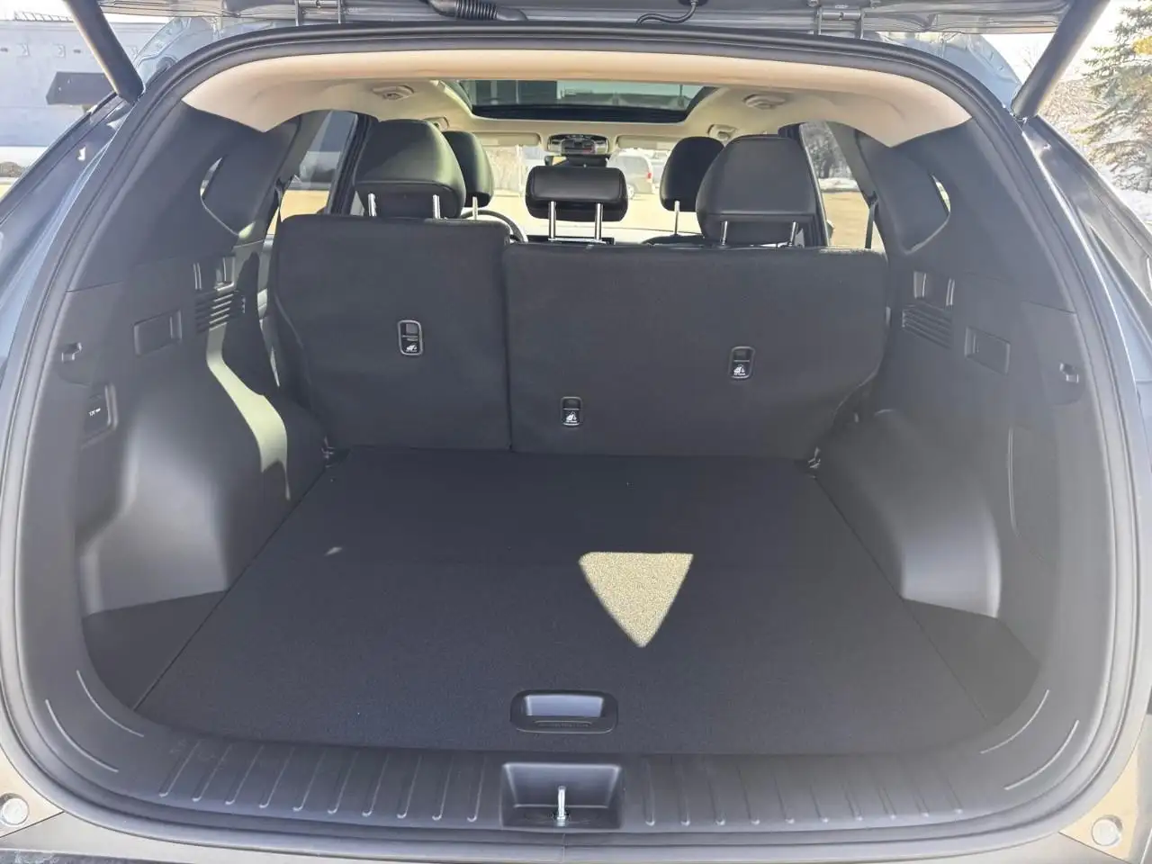 Hyundai TUCSON снимка Hyundai TUCSON