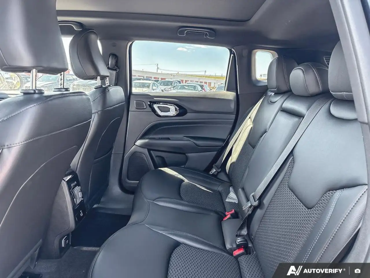 Jeep Compass fotografie Jeep Compass