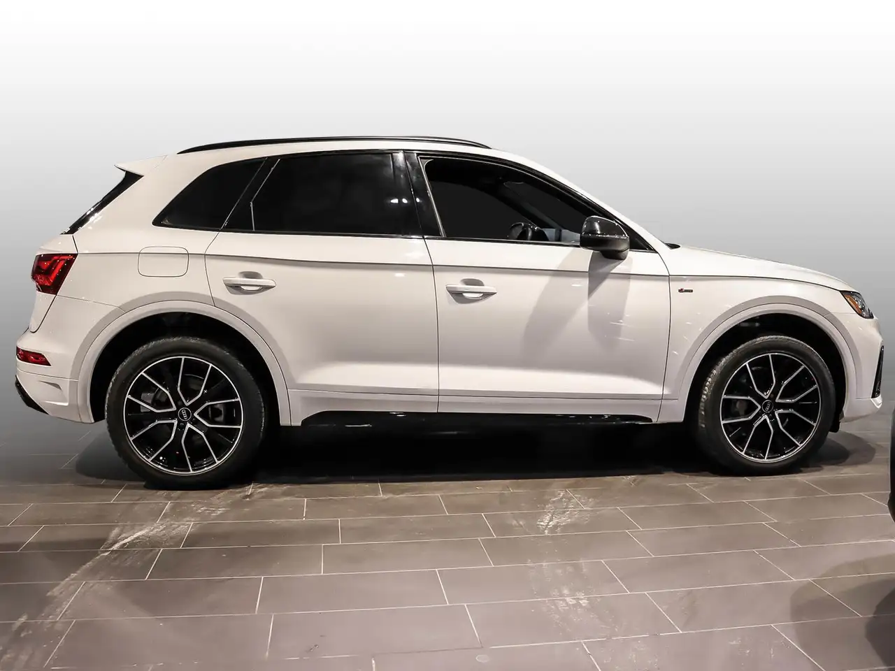 Audi Q5 снимка Audi Q5