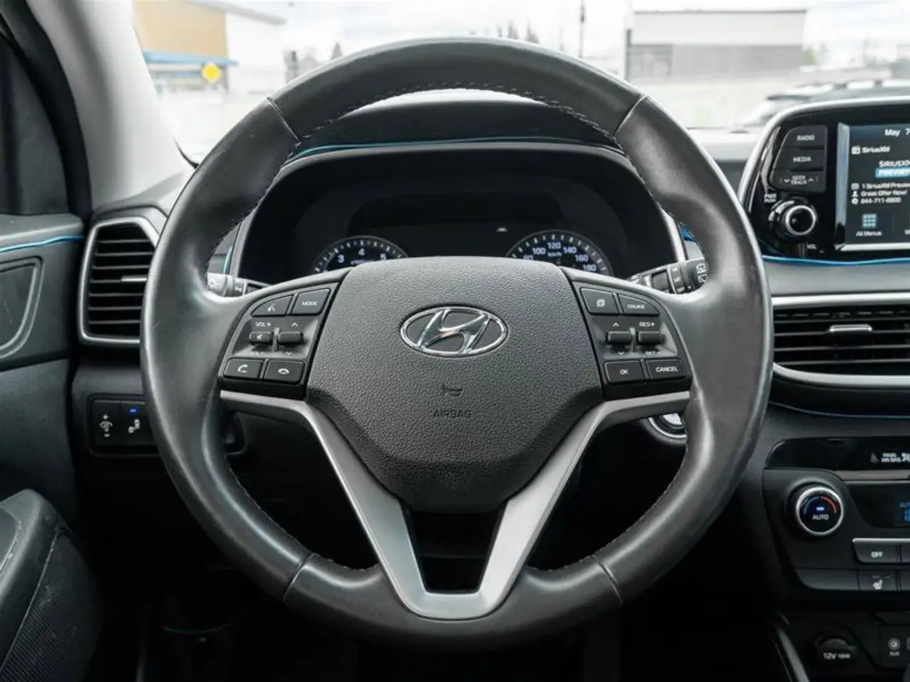 Hyundai TUCSON photo Hyundai TUCSON