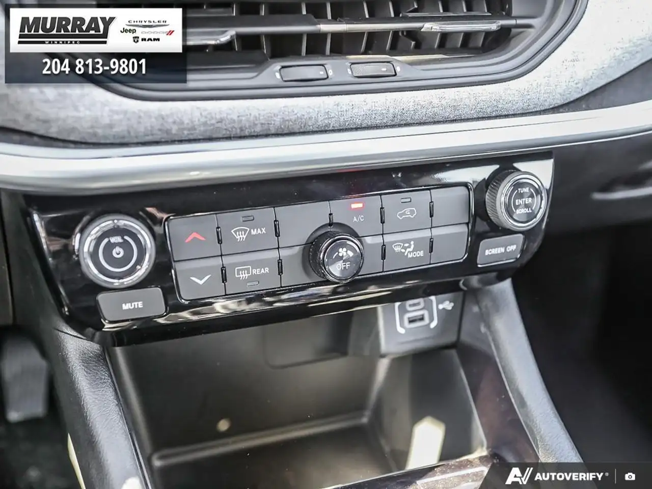 Jeep Compass photo Jeep Compass