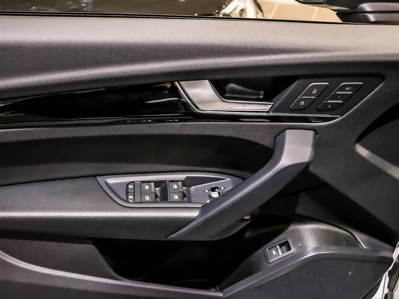 Audi Q5 снимка Audi Q5