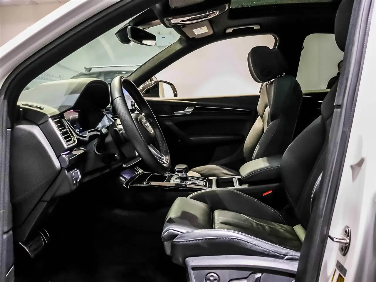 Audi Q5 снимка Audi Q5