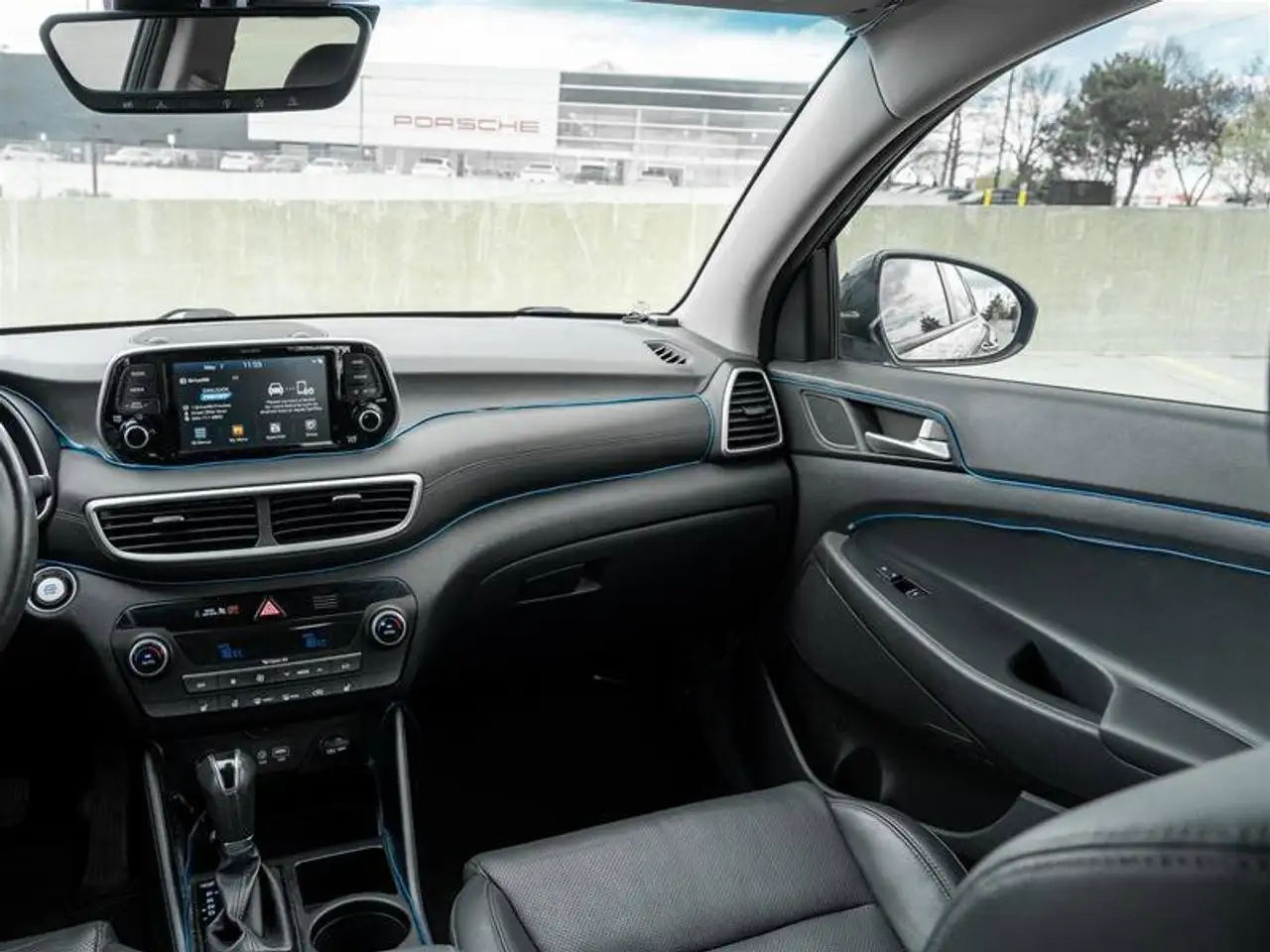 Hyundai TUCSON photo Hyundai TUCSON