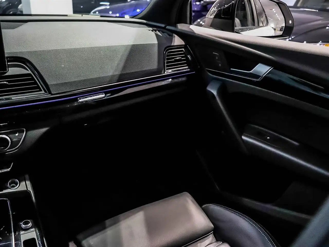 Audi Q5 снимка Audi Q5