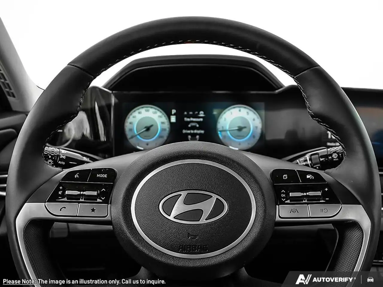 Hyundai ELANTRA fotografie Hyundai ELANTRA