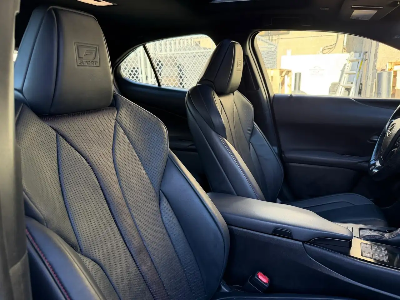 Lexus UX fotografie Lexus UX