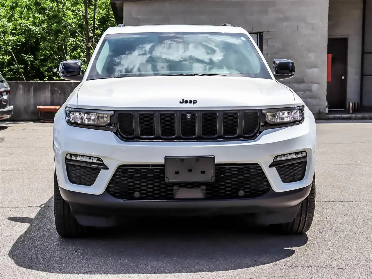 Jeep Grand Cherokee photo Jeep Grand Cherokee