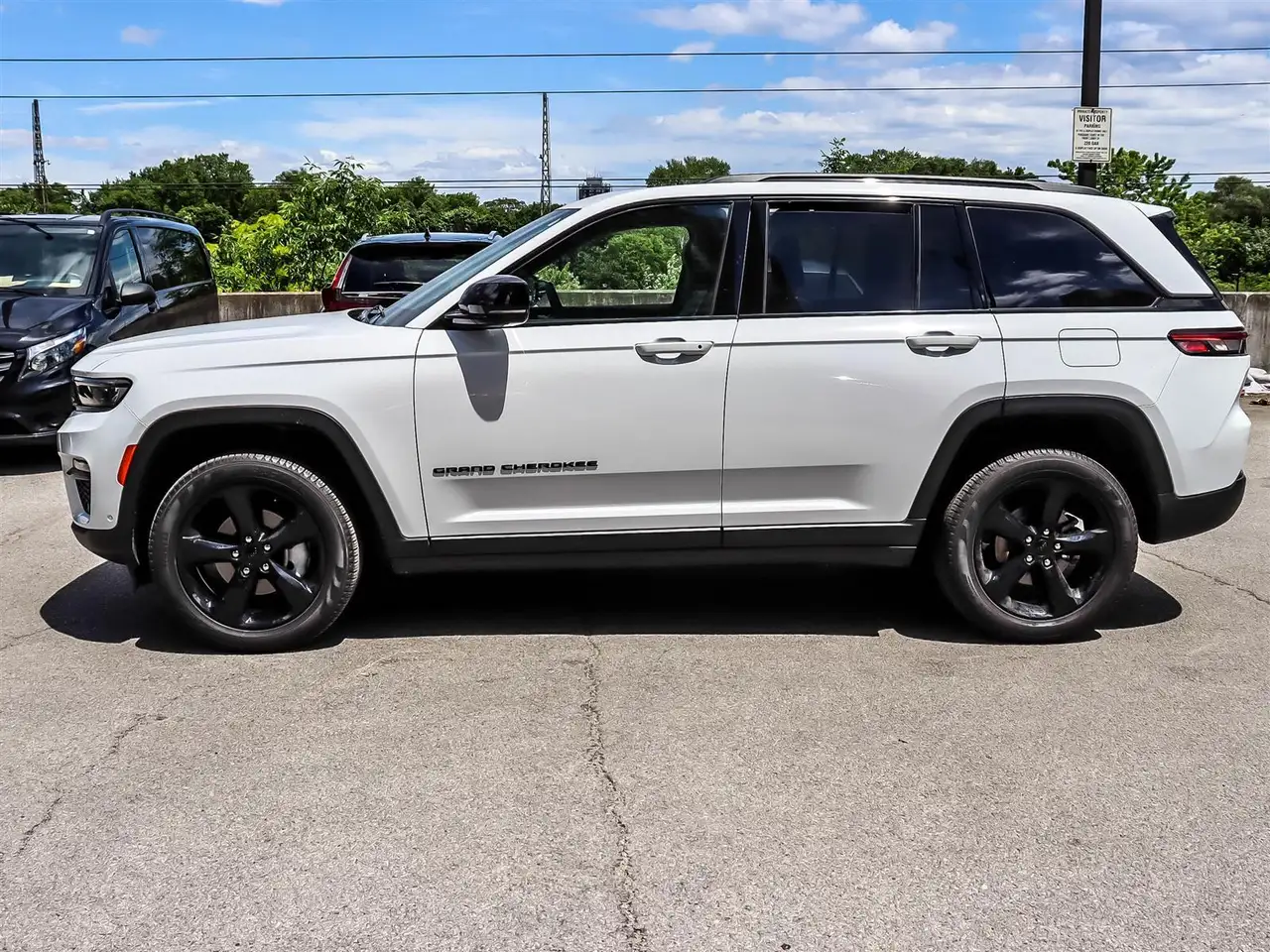 Jeep Grand Cherokee photo Jeep Grand Cherokee