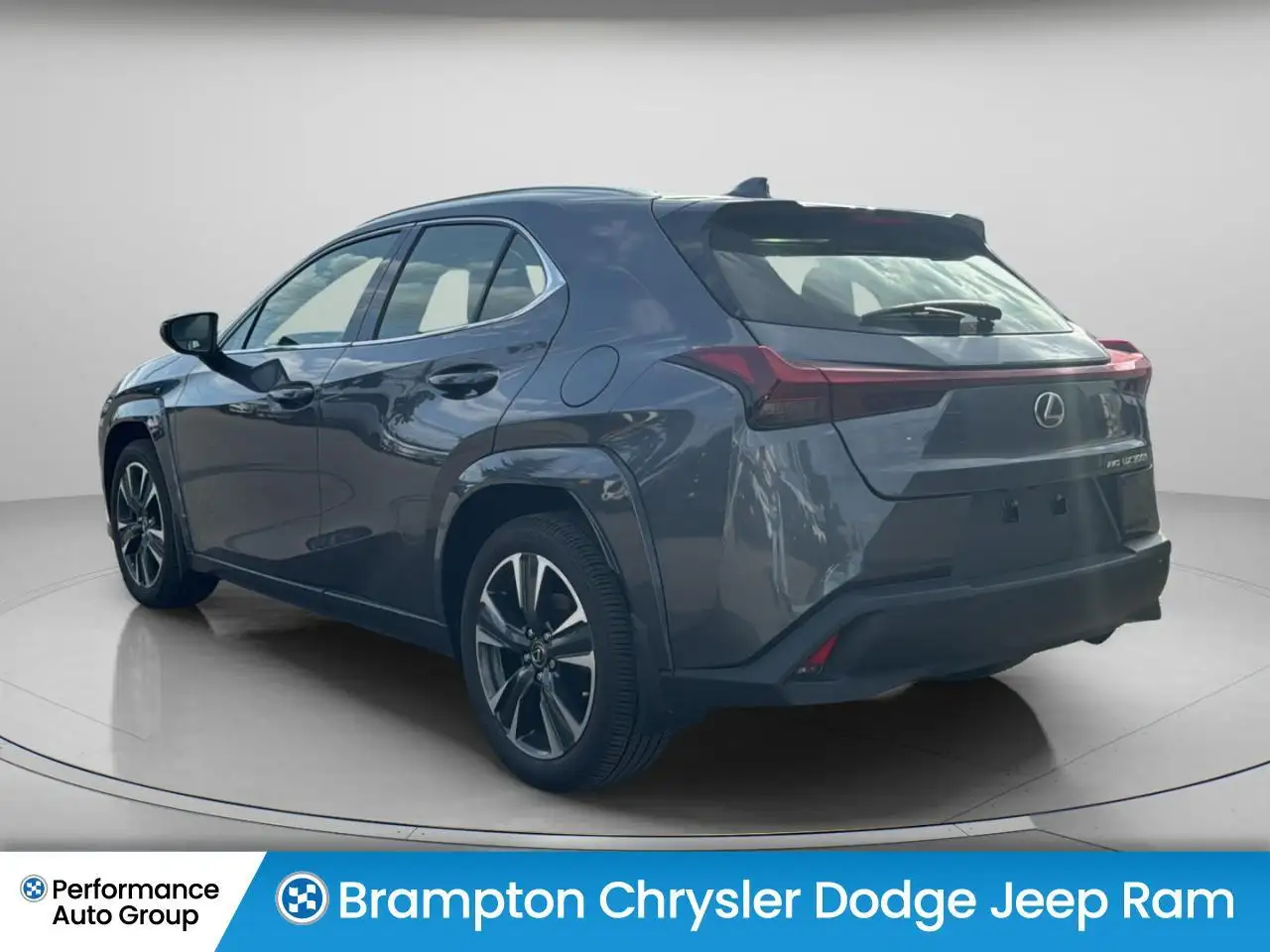 Lexus UX photo Lexus UX