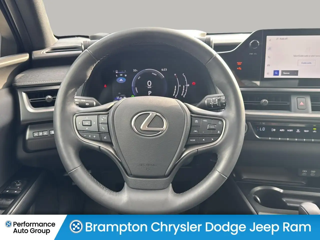 Lexus UX photo Lexus UX