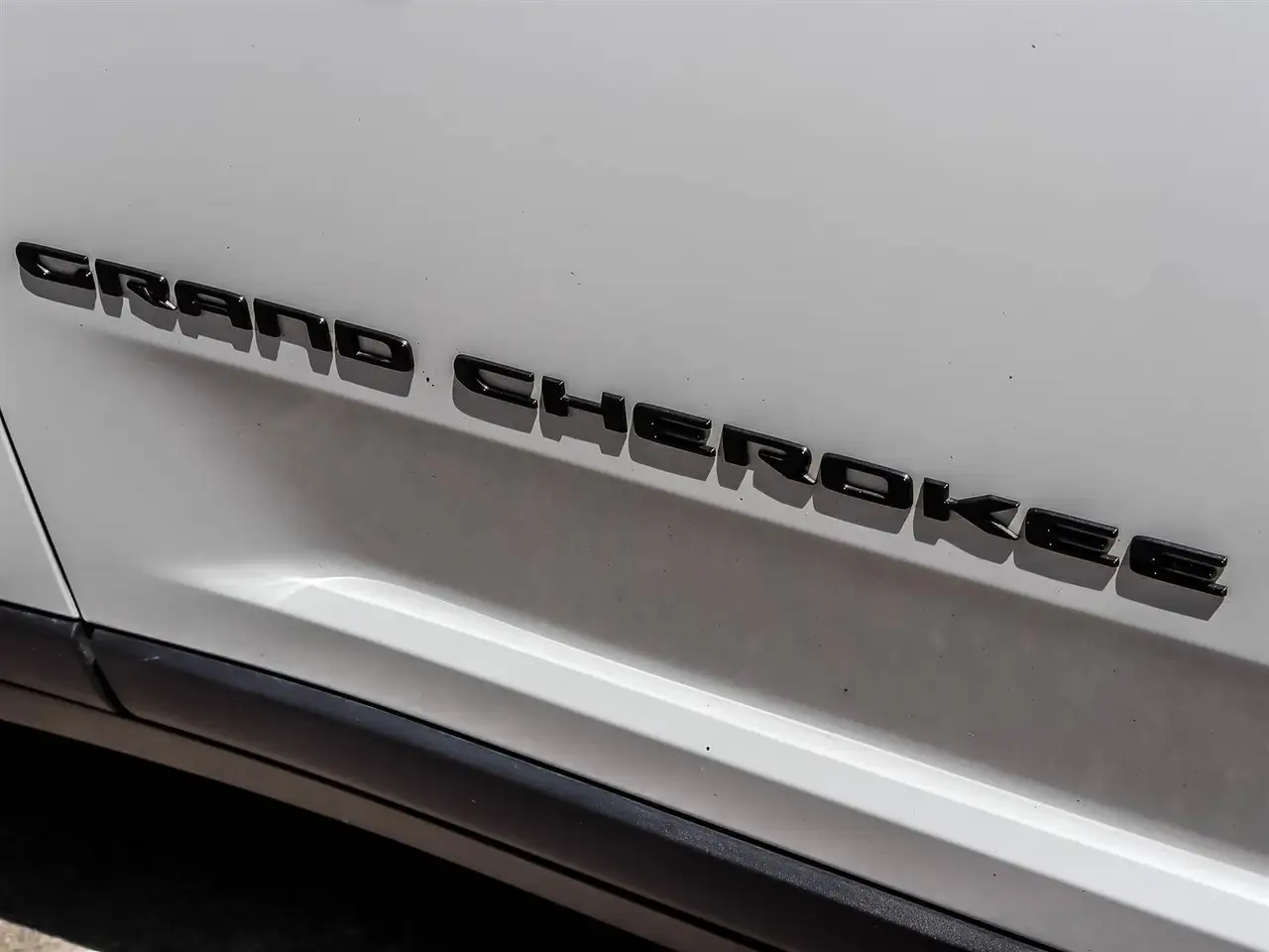 Jeep Grand Cherokee photo Jeep Grand Cherokee