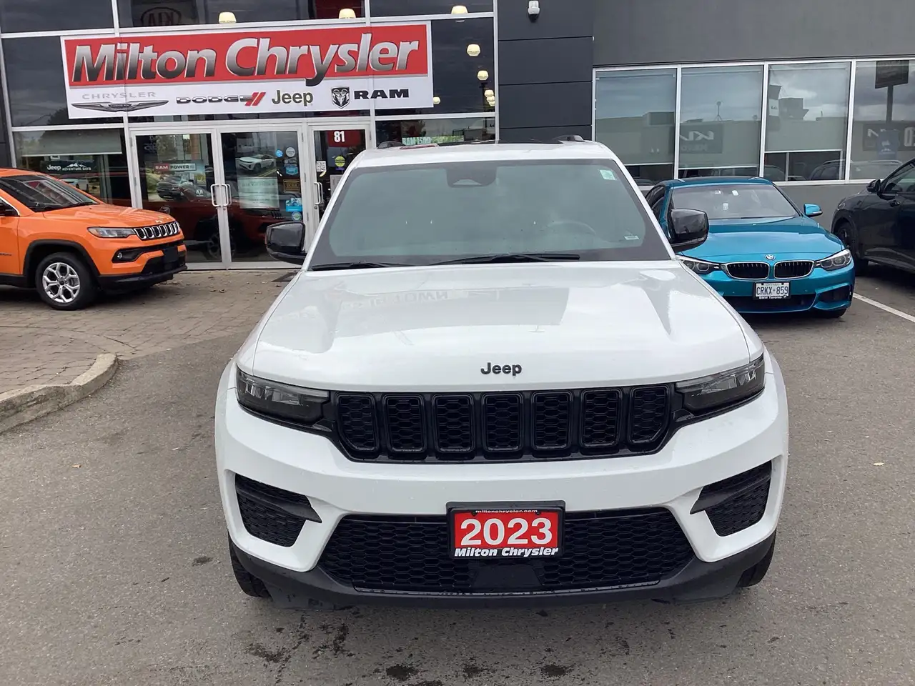 Jeep Grand Cherokee photo Jeep Grand Cherokee
