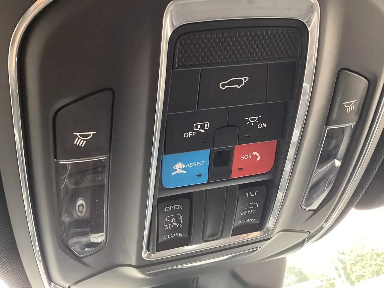 Jeep Grand Cherokee photo Jeep Grand Cherokee