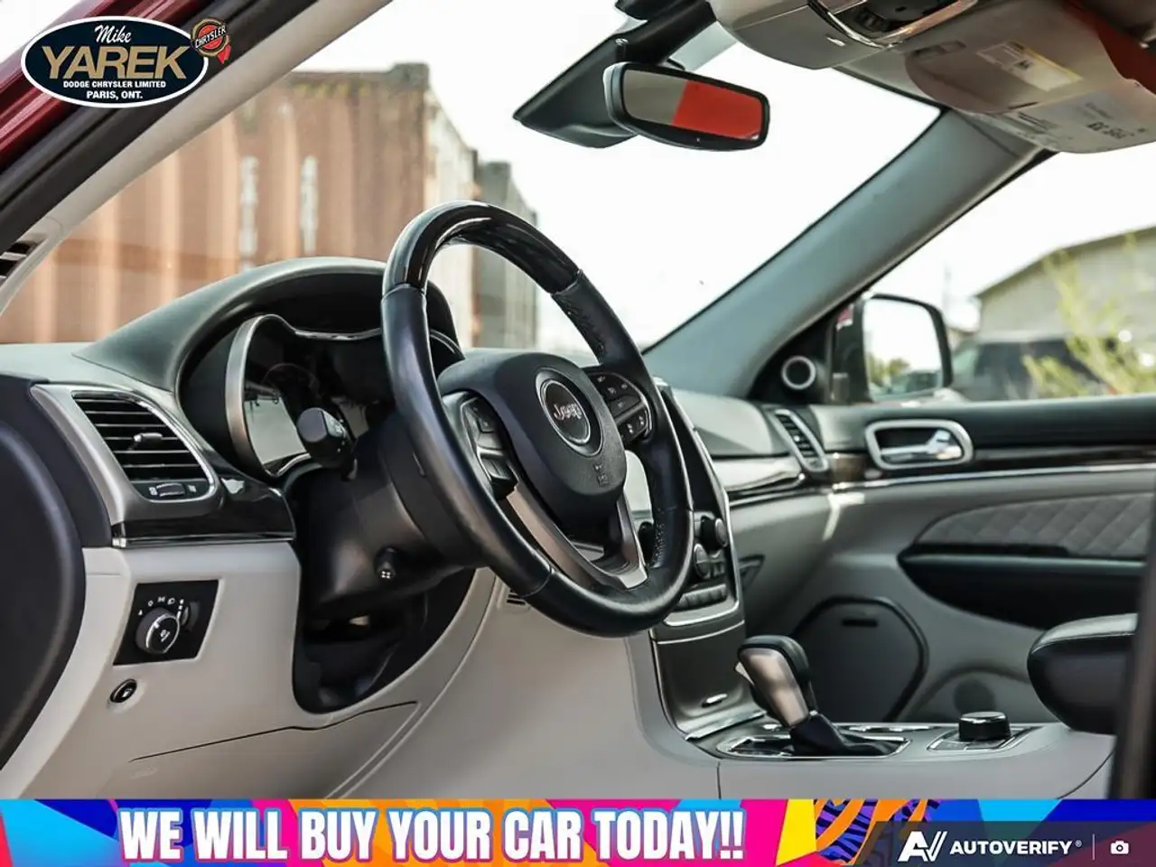 Jeep Grand Cherokee снимка Jeep Grand Cherokee