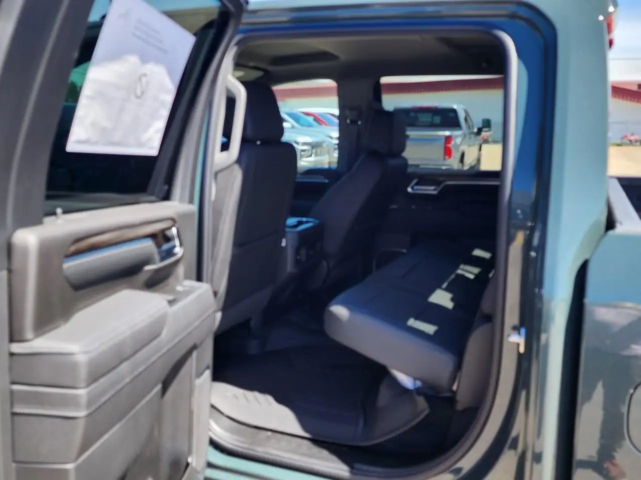 Chevrolet Silverado 3500 photo Chevrolet Silverado 3500