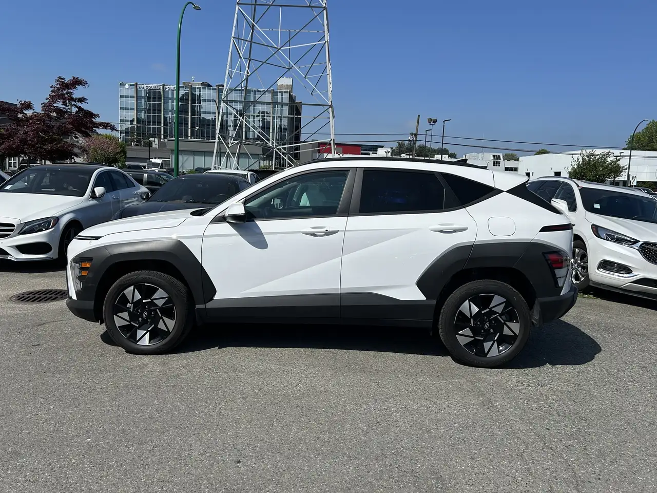 Hyundai KONA снимка Hyundai KONA